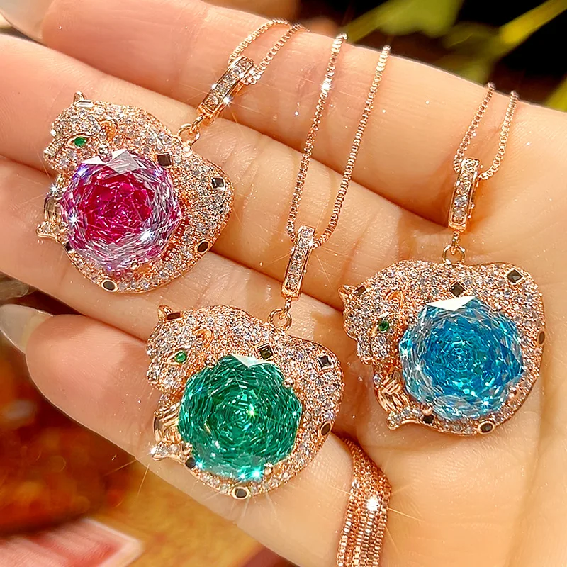 

New Hot-Selling Jewelry: Cut Paraiba Green Vintage Leopard Rose Gold Necklace with 14mm Main Stone