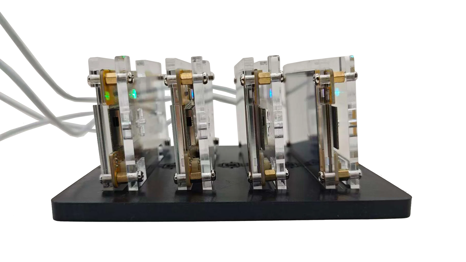 4x NerdMiner V2 NMMiner 4 pezzi ESP-2.8 pollici Smart Screen Lucky Miner Hashrate Modulo 980k h/s Crypto Solo Lottery Miner V2 N