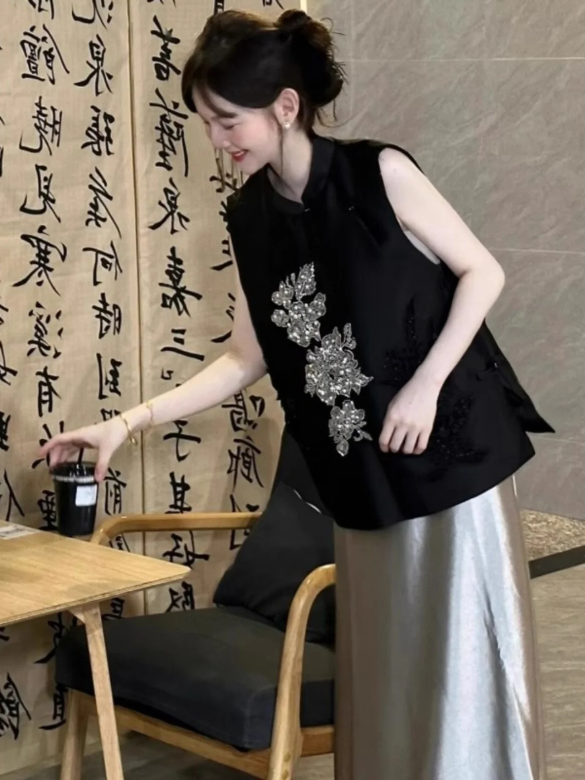 

Новый китайский комплект для чайной церемонии: женский летний комплект 2025 года, новый буддийский комплект в стиле Дзен, топ и юбка с охлаждающим эффектом, комплект из двух предметов