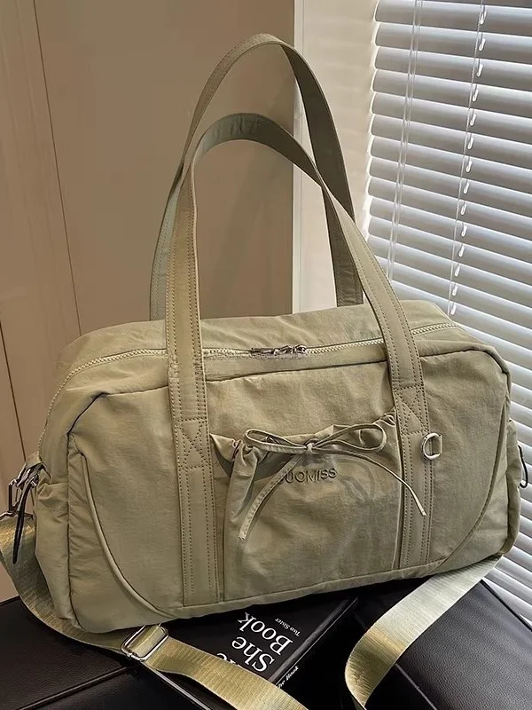 borsa-sportiva-grande-capacita-da-donna-leggera-e-portatile-per-viaggi-pendolarismo-e-yoga-design-semplice