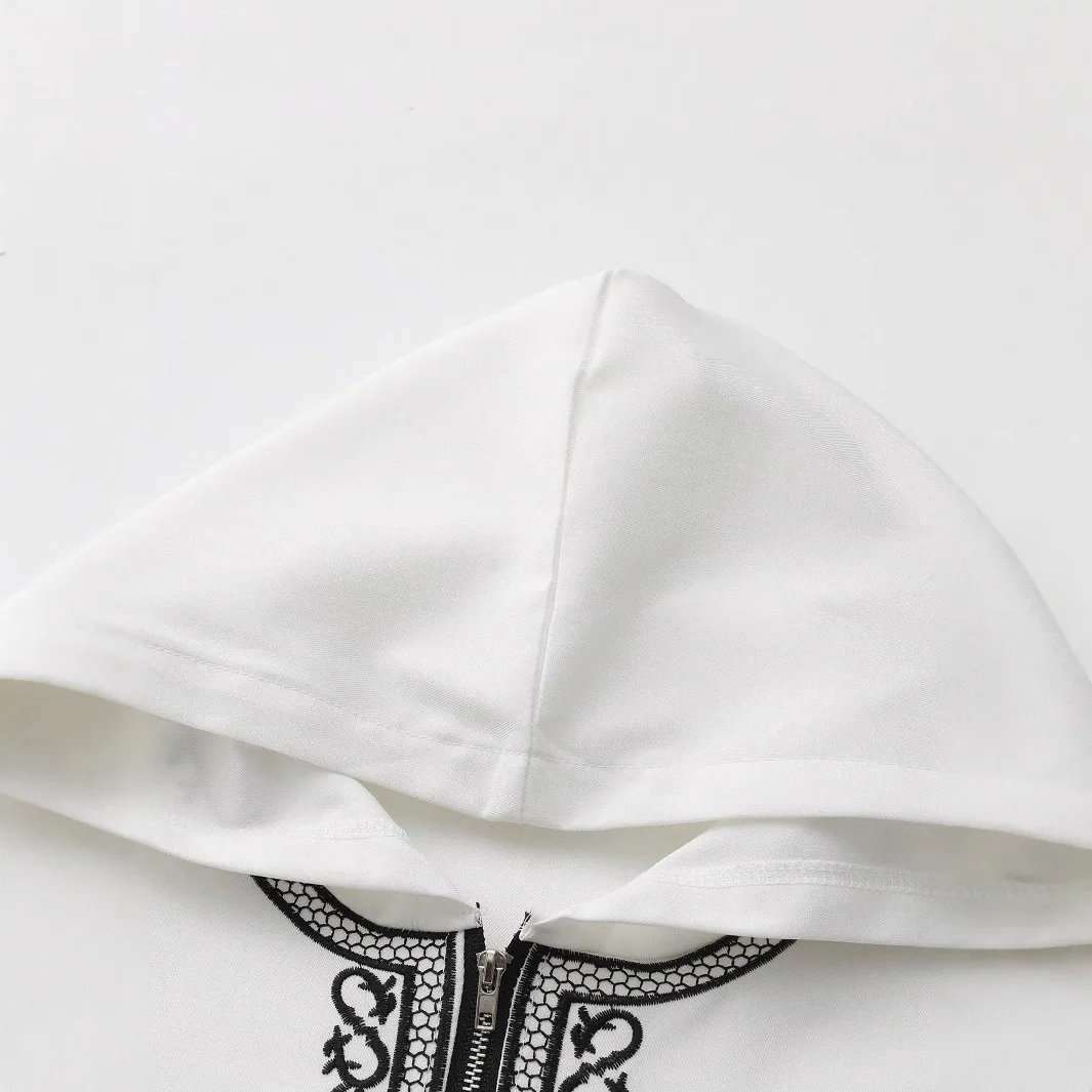 Embroidered Muslim Robe Malaysia Men's Robe Zipper Shirt New Style Long Dress Robe Abaya Ramadan Dubai Luxury Islam Elegant