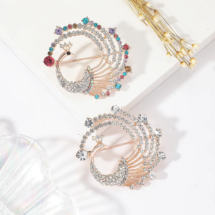 1Pc Peacock Brooch for Women Retro Peafowl Animal Brooches Pins Jewelry Accessories Party Gifts 2026
