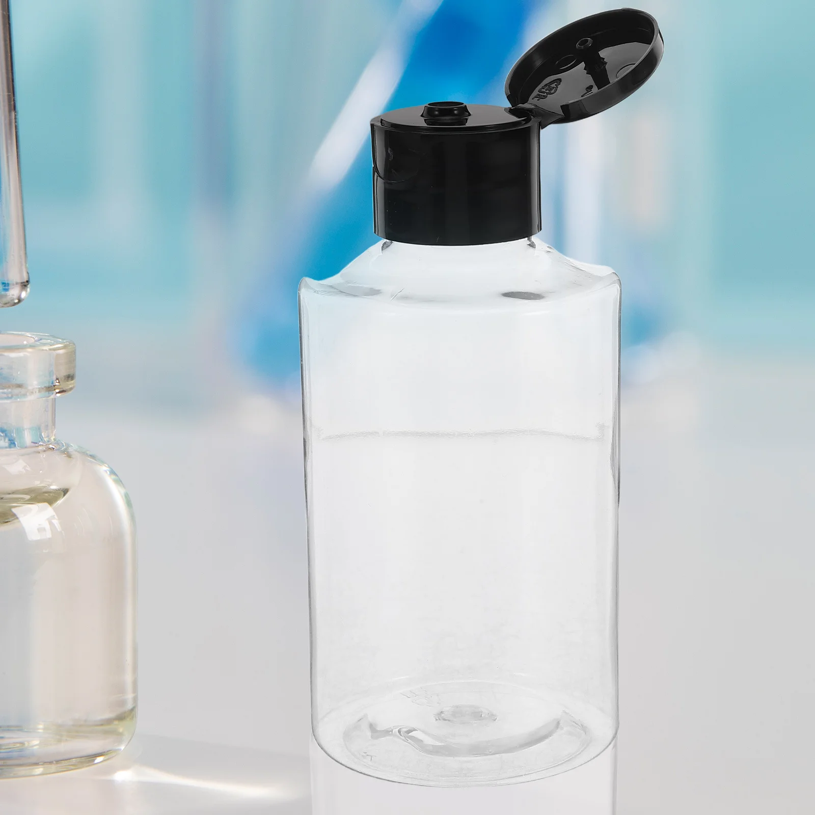 12개 150ml 누수 방지 실험실용 스퀴즈 병 블랙 디스크 탑 캡 리필 가능한 화장품 디스펜서 휴대용 스퀴즈 튜브