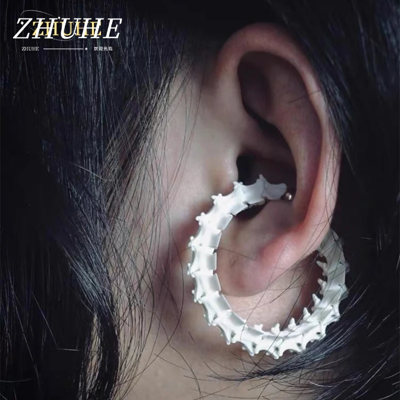 2024 New Snake Spine Bone Ear Clip Cyberpunk Style Men's And Women's Jewelry Party Gift