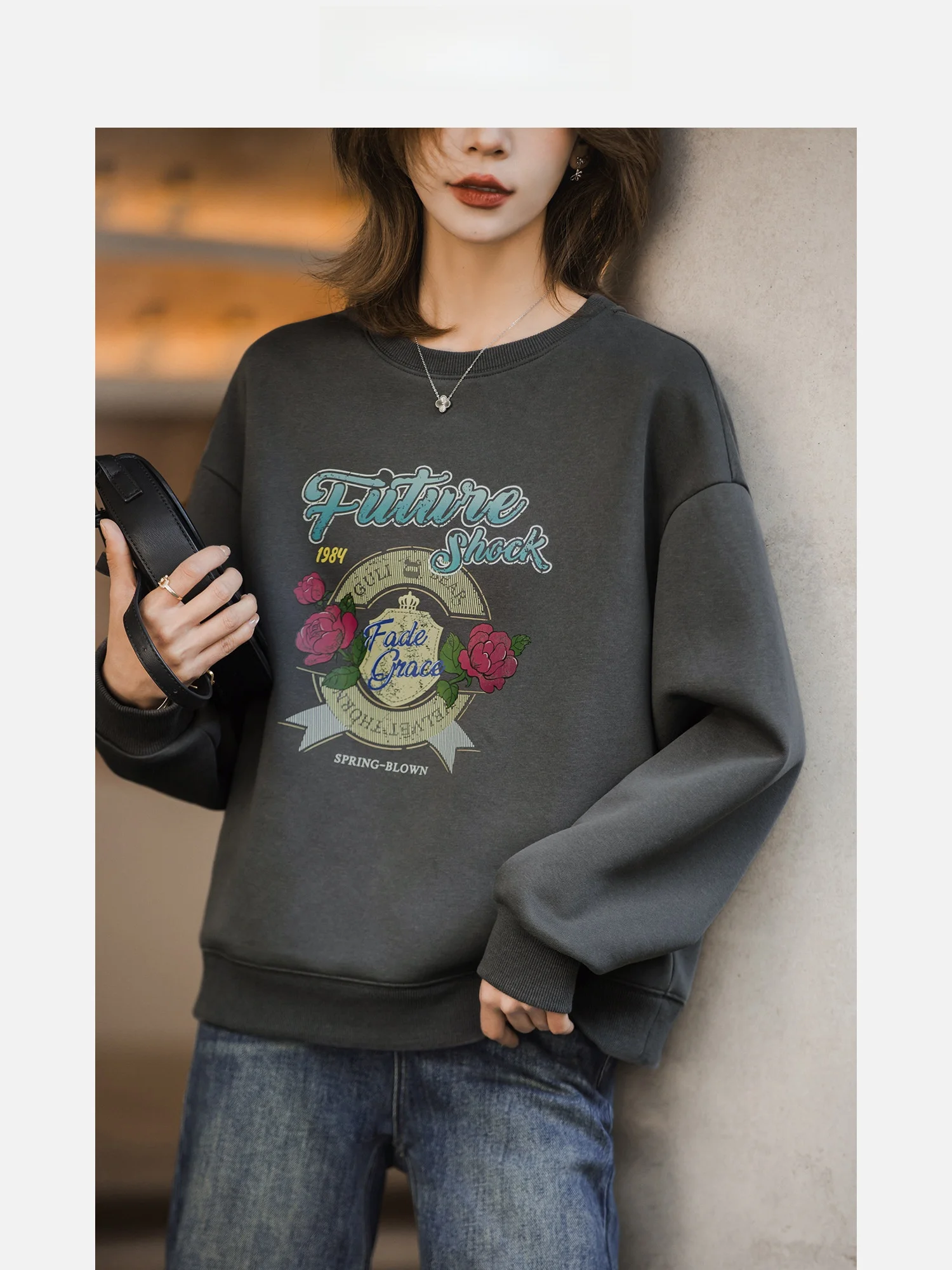 Artistic Printed Sweatshirt round Neck Casual Loose Fit Short Thickened Spring 2026 Women's Fashion Breathable Polyester Cott...