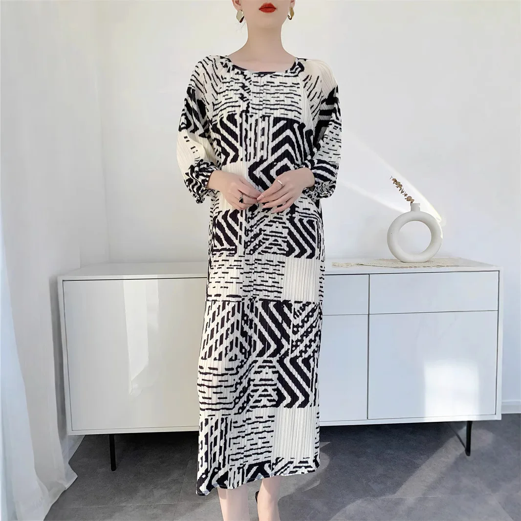 Miyake robe imprimée plissée 2025 printemps et été nouvelles femmes imprimé français rayure tempérament robes longues