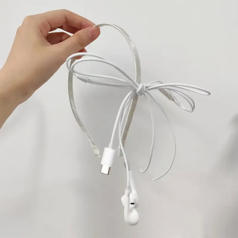 Thumbnail 4 - #43 Latest Trendy Hair Clips Offers