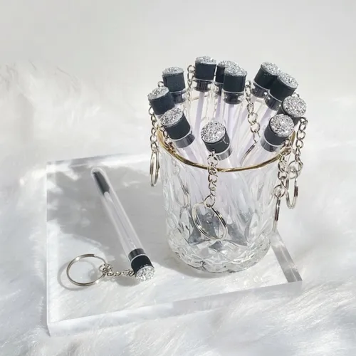 Imagen 2 del producto Llavero de tubo de cepillo de pestañas reutilizable dorado, contenedor de plástico para pestañas, varitas de rímel con brillo, llavero