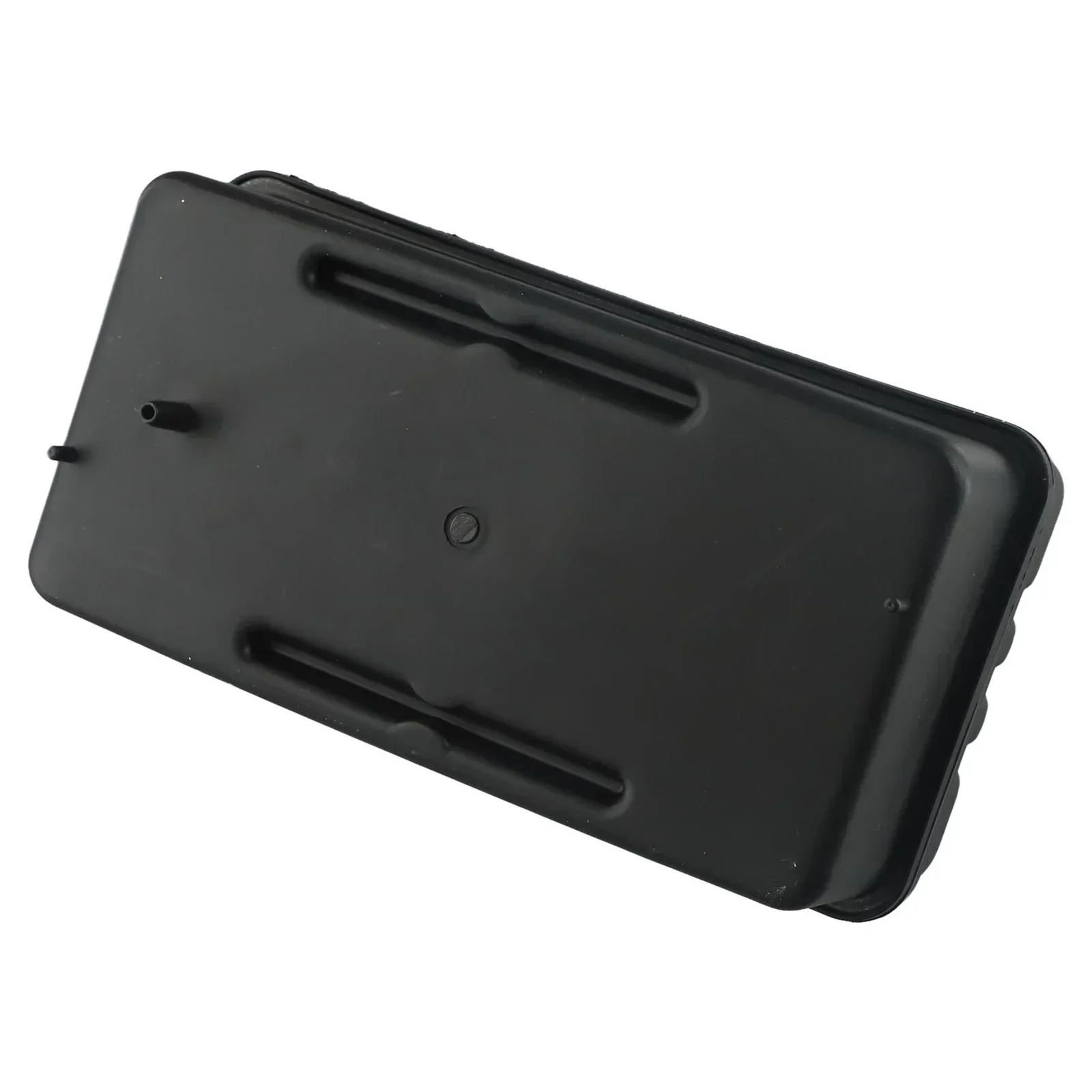 

Replacement Fuel Tank 34156A Fuel Tank Engine Maintenance High-Quality Materials Leak Resistant For Tecumseh H30