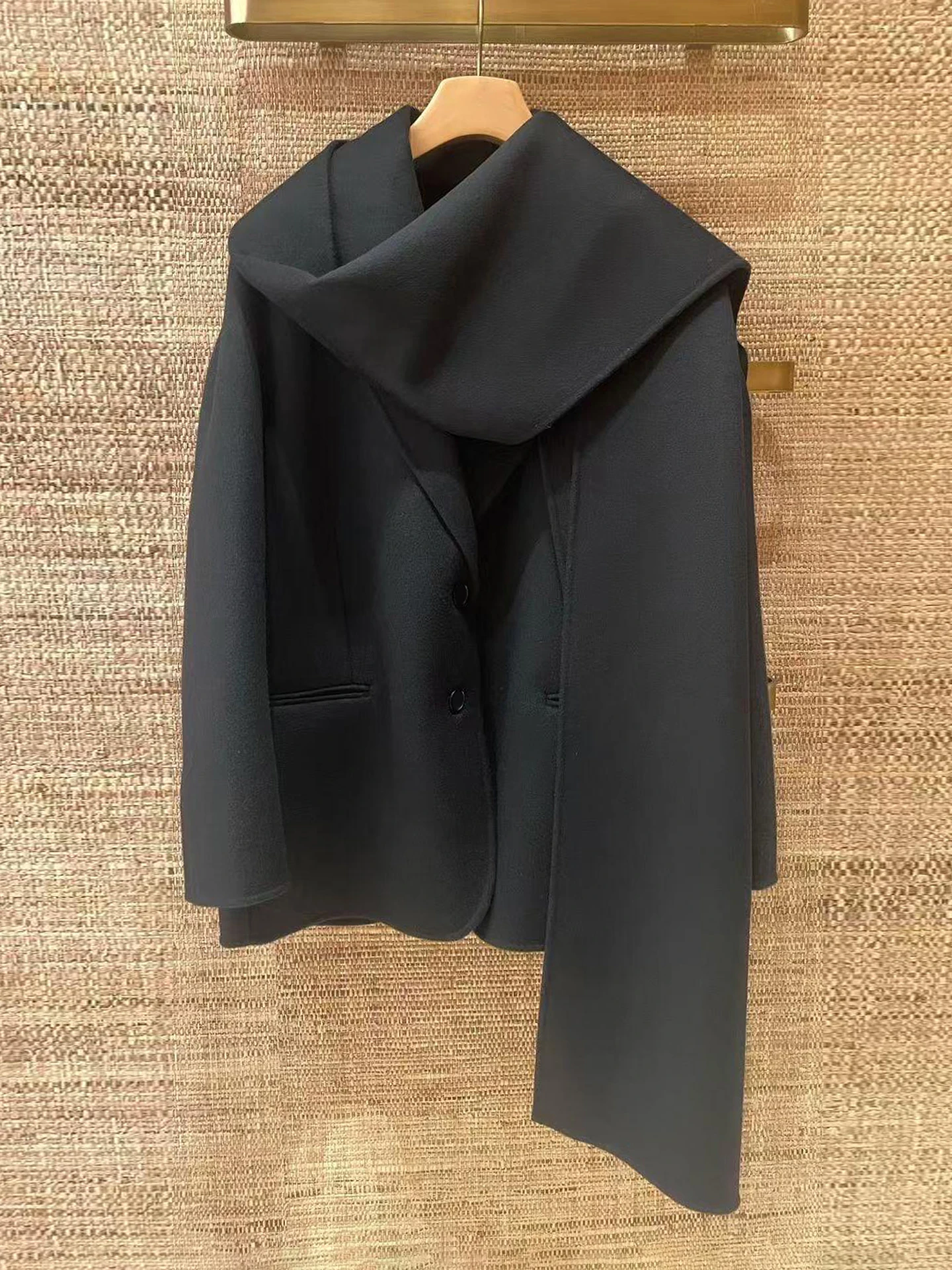 

Ele Woolen Coat with Scarf Collar for Women High-End Autumn Winter New Sle Commute Sle Stand Fit Long Sve Butto...