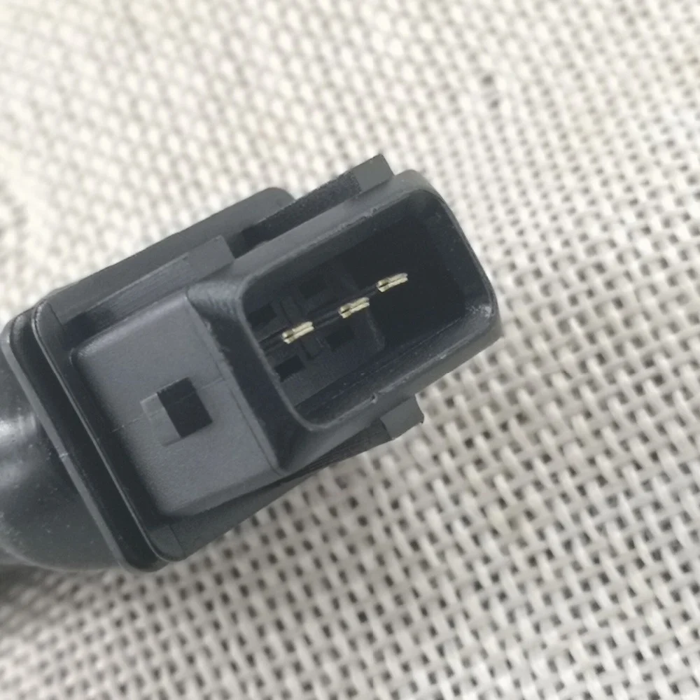 

Car Camshaft Position Sensor for BMW E39 E46 E53 E60 X3 X5 Z3 Z4 530 528 525 330 328 325 323 320 i ci xi 12141438081 12147539165