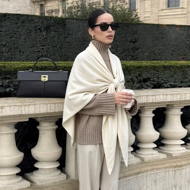 Fashion Wool Cashmere Triangle Scarf Warm Knitted Scarf For Women Neck Wrap Female Thickened Shoulder Shawl Cardigan Cape Scarf view 3