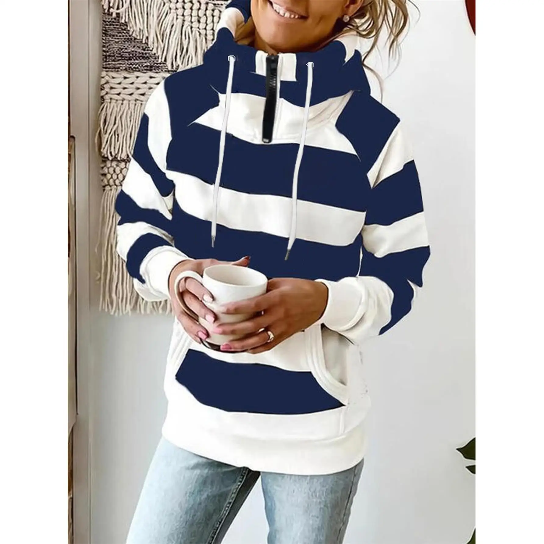 

Women's Personalized Leather Brand Striped Hooded Sweatirt Comfortable Home Use Protective Clothing without Brand Registration