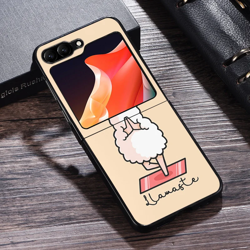 Phone Case For Samsung Z Flip 6 5 4 3 Galaxy ZFlip6 5G Flip5 Flip4 Flip3 Cute Alpaca Llama Black Hard Camera Protective Cove