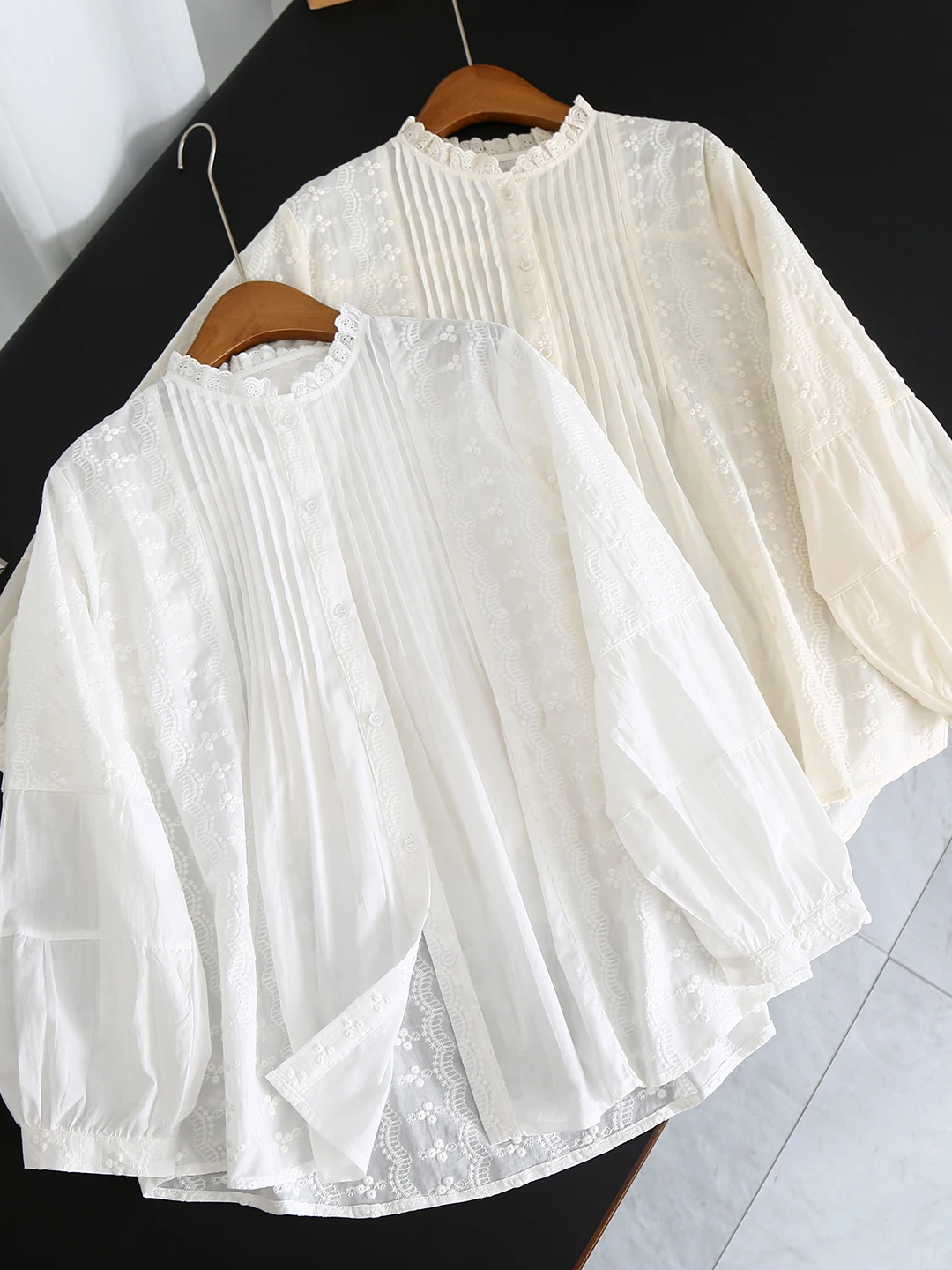 

Heavy Embroidery Accordion Pleat Lace Collar Loose Slimming Long Sleeve Spring New Women's Shirt Casual Style Cotton Blend