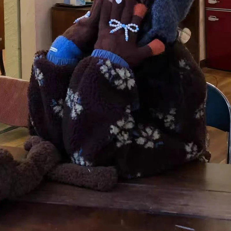 Flower Lamb Wool Top Thickened Autumn and Winter New Loose Casual Coat