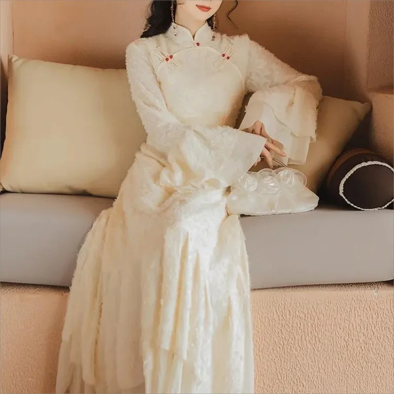 

Autumn and Winter New Women Qipao Elegant Vintage Style Thickened Long-sleeved Over-the-knee Improved dress