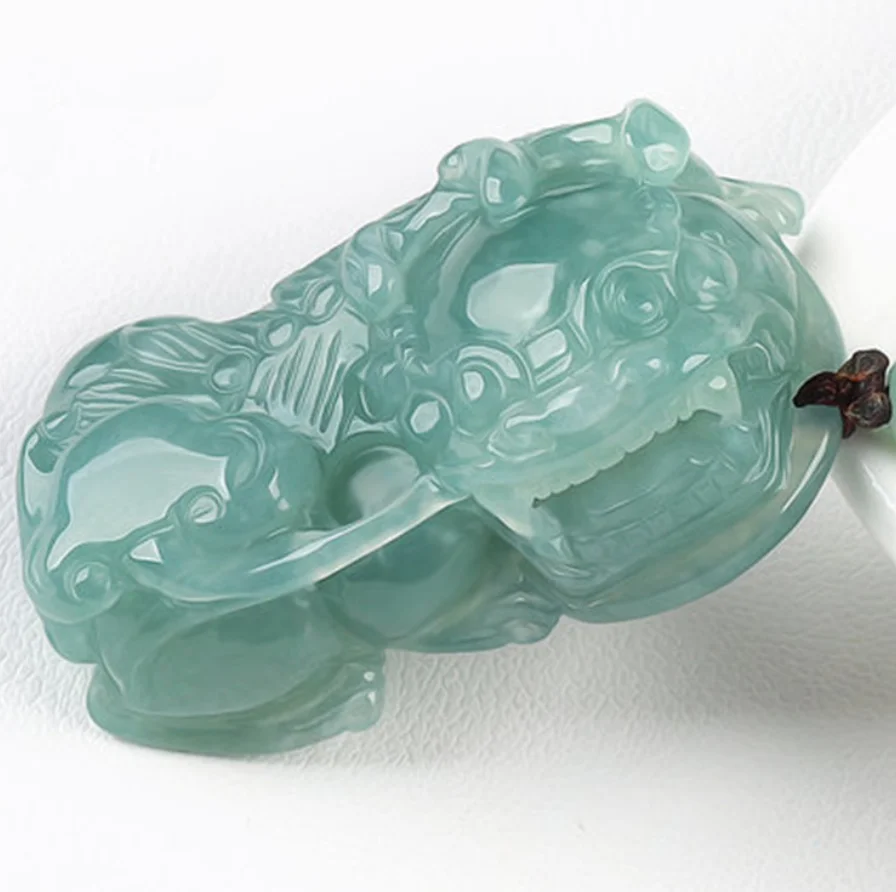 

Ювелирные изделия из натурального нефрита A + жадеит синий лед клейкий Pixiu мужской и женский кулон