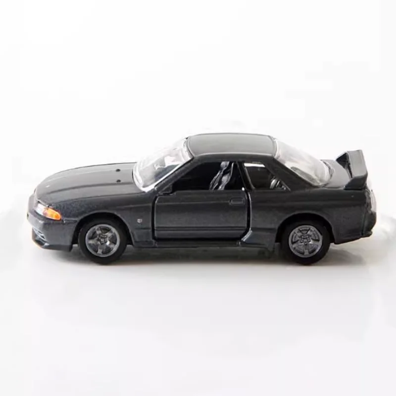 

Tomy 1/64 Scale TP26 Skyline GT-R BNR32 Alloy Simulation Metal Car Model Static Collection Decoratede Holiday Toy Souvenir Gift
