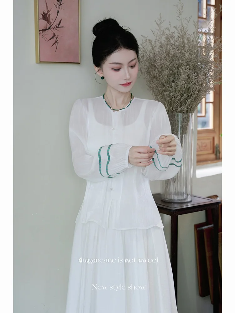 

New Chinese Style Long Sleeve Light And Breathable Women's Base Shirt Yang GZ Crystal Silk Flowing Sensation Loose Fit Hanfu Top