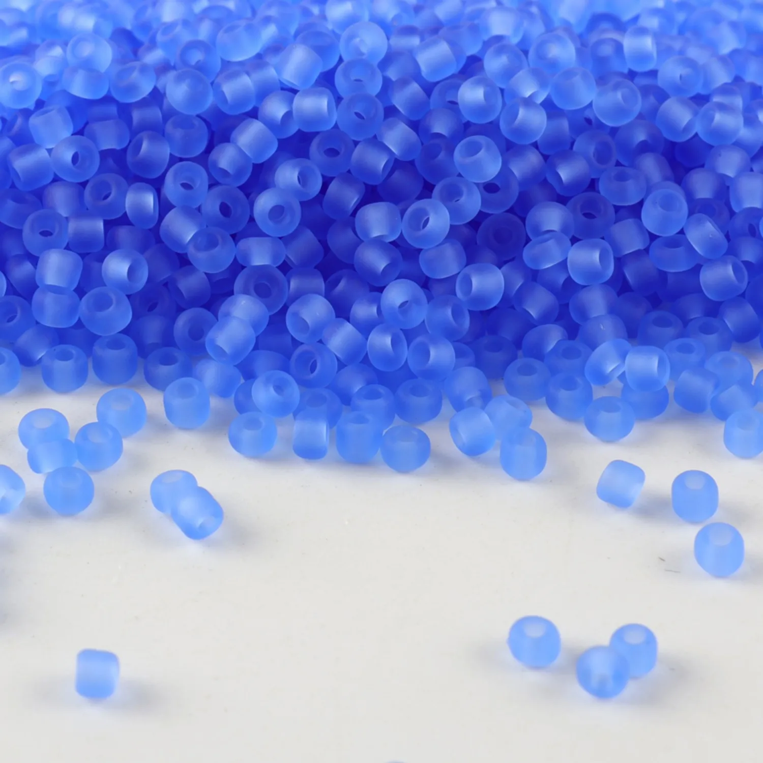 Hochwertige transparente matte Farbperlen CJ 11/0, 10g/Tube, geeignet für alle Arten von DIY-Bastelarbeiten usw. – Detail 6