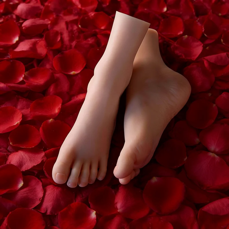 Lifelike Silicone Small Girl Foot Model with Visible Blood Vessels for Manicure Nail Art Jewelry And Shoes Display
