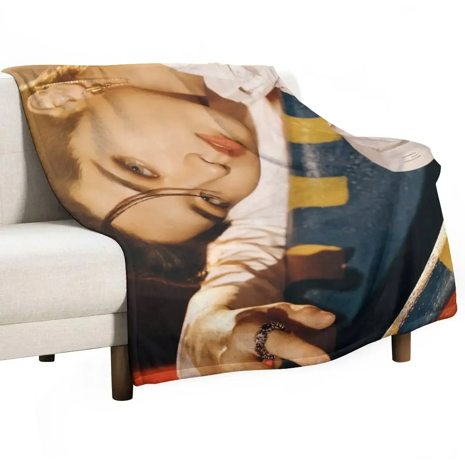 

New Han Jisung Circus 2 Throw Blanket Extra Large Throw anime Decorative Throw Blankets