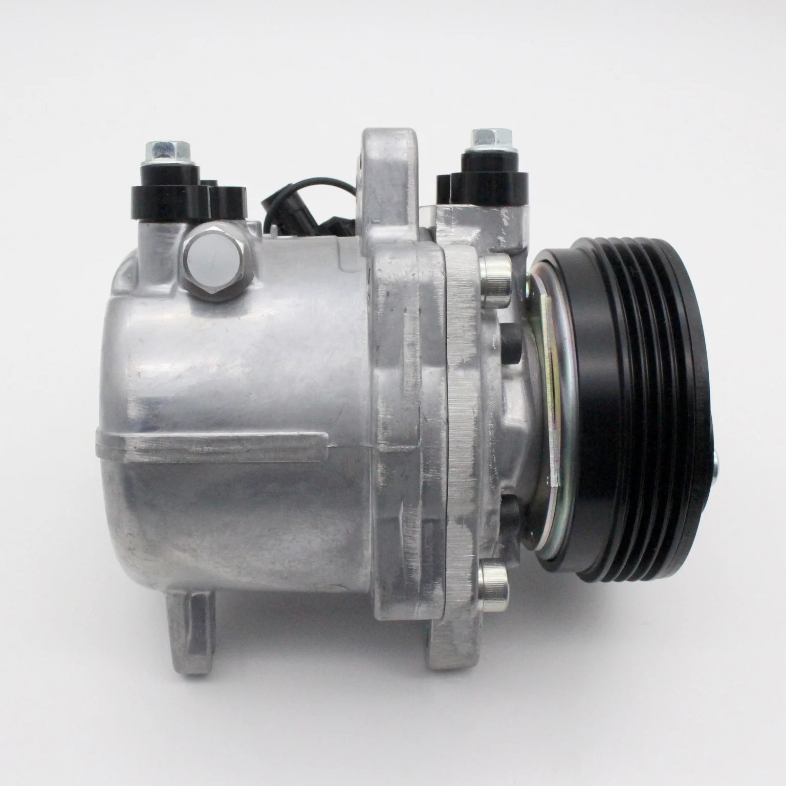 Auto Ac Compressor 12V For  Wagon R 2005, Oem 9520158J00 Auto Ac Compressor Air Conditioner*