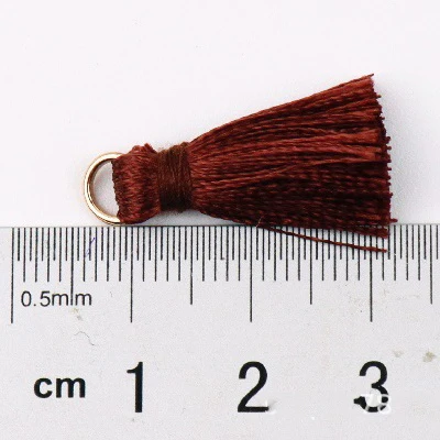 Hot Selling 50PCS 2CM Mini Tassel Polyester Rayon Curtain Metal Cap Ear Clothing Key Chain Bag Pendant Accessories