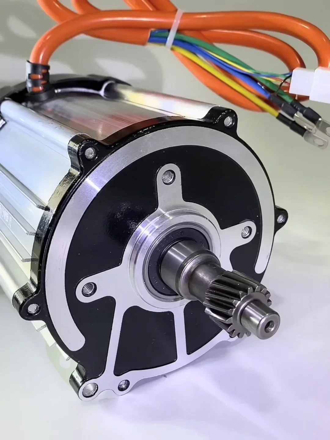 Modification of electric tricycle motor 48v60v72v1800w high-speed DC brushless differential motor four-wheeled vehicle