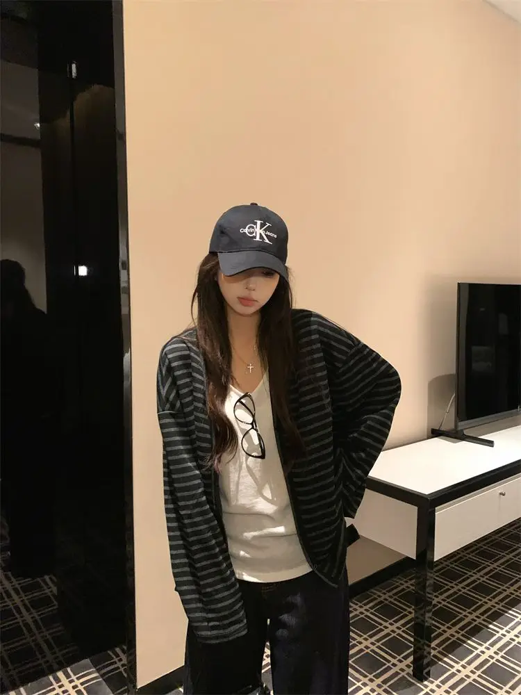 T-shirt a maniche lunghe Vintage anni '90 da donna estiva traspirante allentata Street Girl Group T-shirt con volant in cotone all'aperto con pieghe in vita