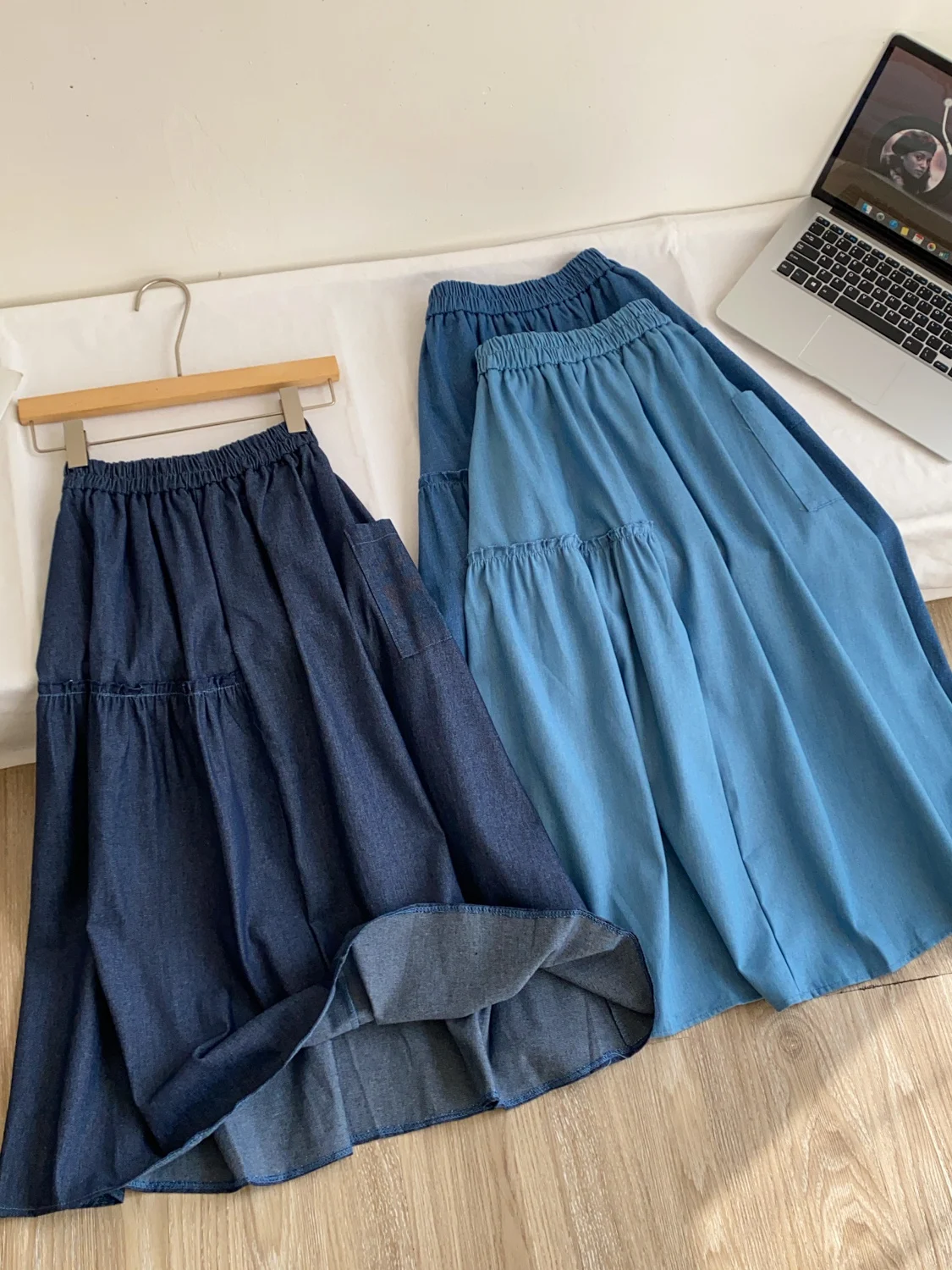 High Waist A-Line  Skirt Women's Commuter Style Splicing Slimming Hip Covering Jeans Skirt City Commute Standard Fit