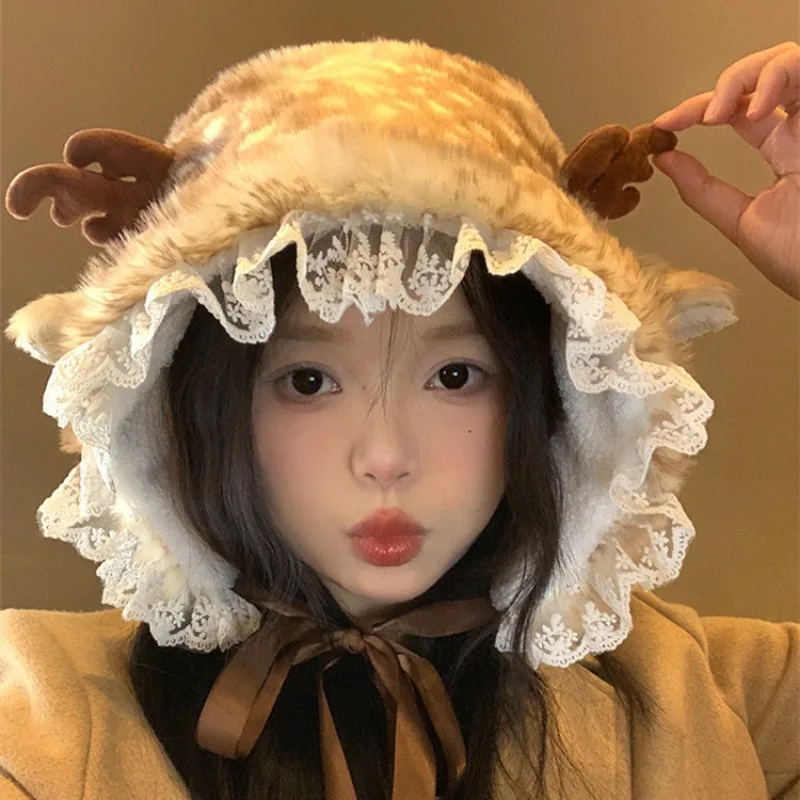 Cute Christmas Animal Plush Sherpa Peru Hat Fashion Women Winter Small Face Thickened Ear Protection Windproof Deer Horn Hat Men