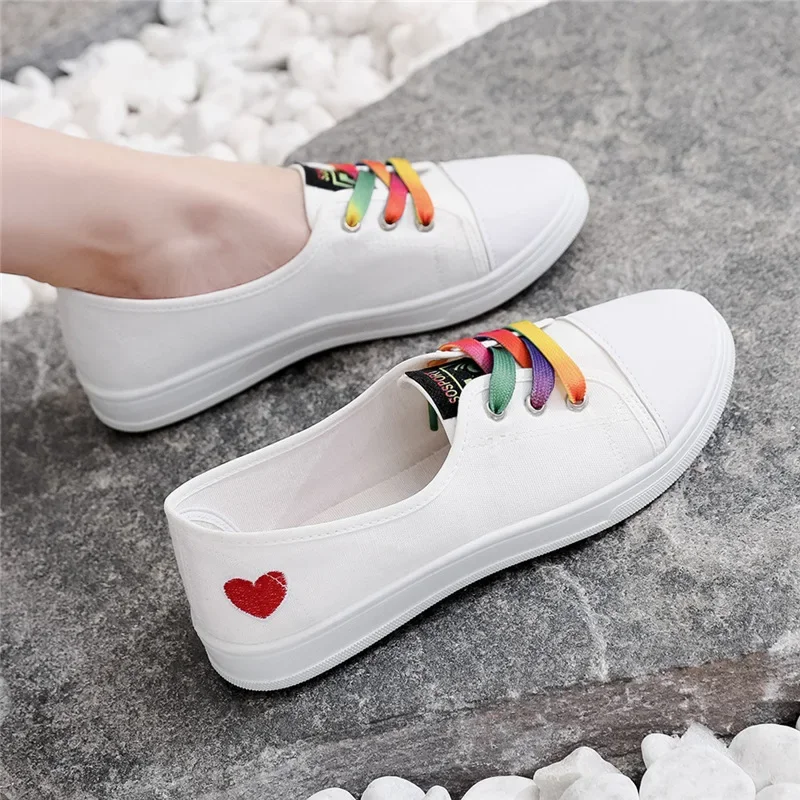 Autumn White Canvas Women\'s Vulcanized Shoes Sneakers Korean Version Casual Cloth Shoe Cheap Flats Loafers Summer Sneakers