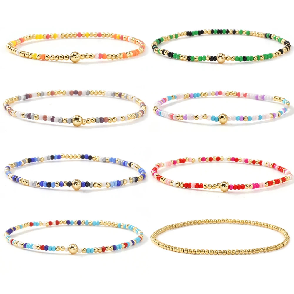 مجموعة أساور مطرزة ملونة قابلة للتكديس 8PS - طلب ألوان عشوائي، عناصر ذهبية مناسبة للنساء لارتدائها في عيد الهالوين