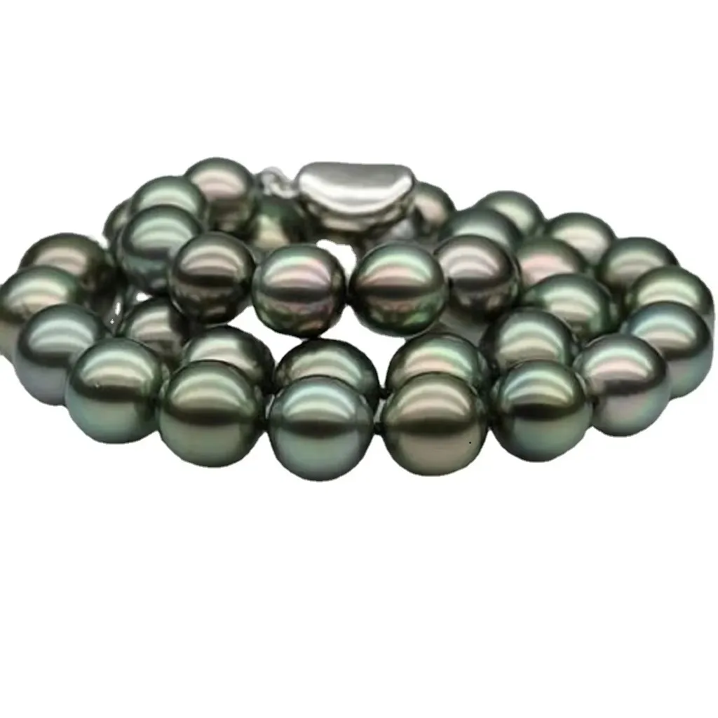 

Ожерелье с круглым жемчугом черного и зеленого цвета 17 дюймов 12–14 мм и серебряной застежкой