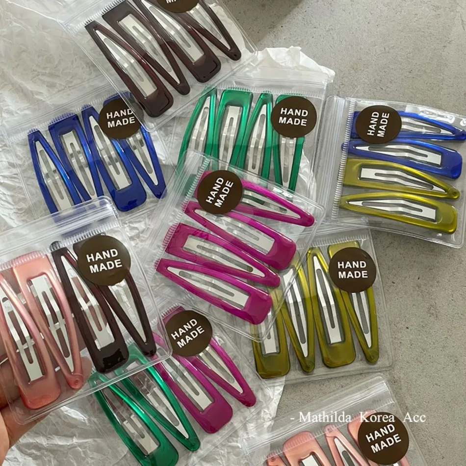 

4pcs Women Korean Retro Jelly Color Triangular Candy BB Clip Simple Fashionable Girls Bangs Side Clip Versatile Hairpin Set HP01