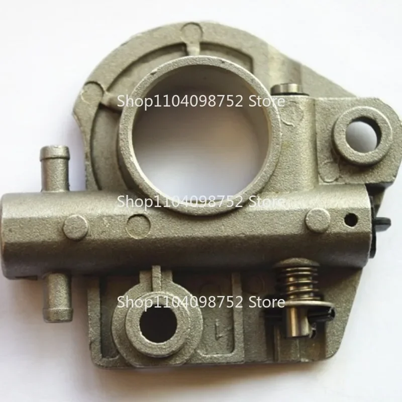 Oil Pump For ECHO CS3000 CS3050 CS3400 CS3450 GC34 43700239130