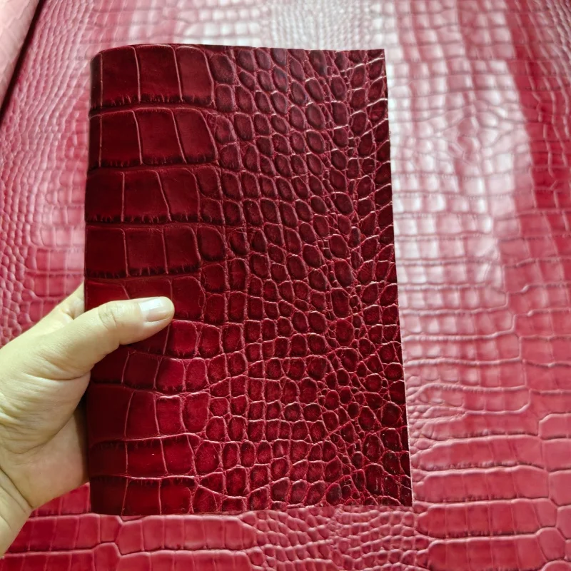 1.1mm Deep Red Crocodile Embossed Top Grain Cowhide,Genuine Leather Fabric, For Handmade DIY Structured Bags,Whole Hide Cutting