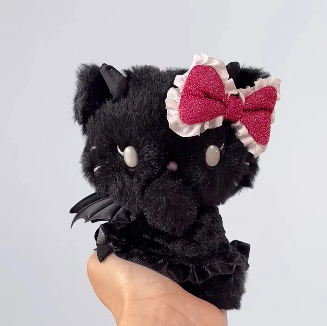 귀여운 산리오 천사와 악마 시리즈 헬로 키티 플러시 장난감 카와이 애니메이션 인형 품목 키 체인 펜던트 그릴스 절묘한 생일 선물