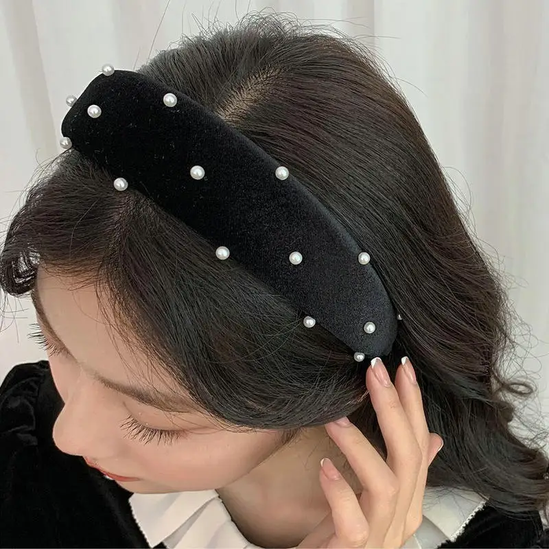 Black velvet pearl headband Women high skull top retro headhoop Hair band showing face small wide-brimmed elegant hair headdress