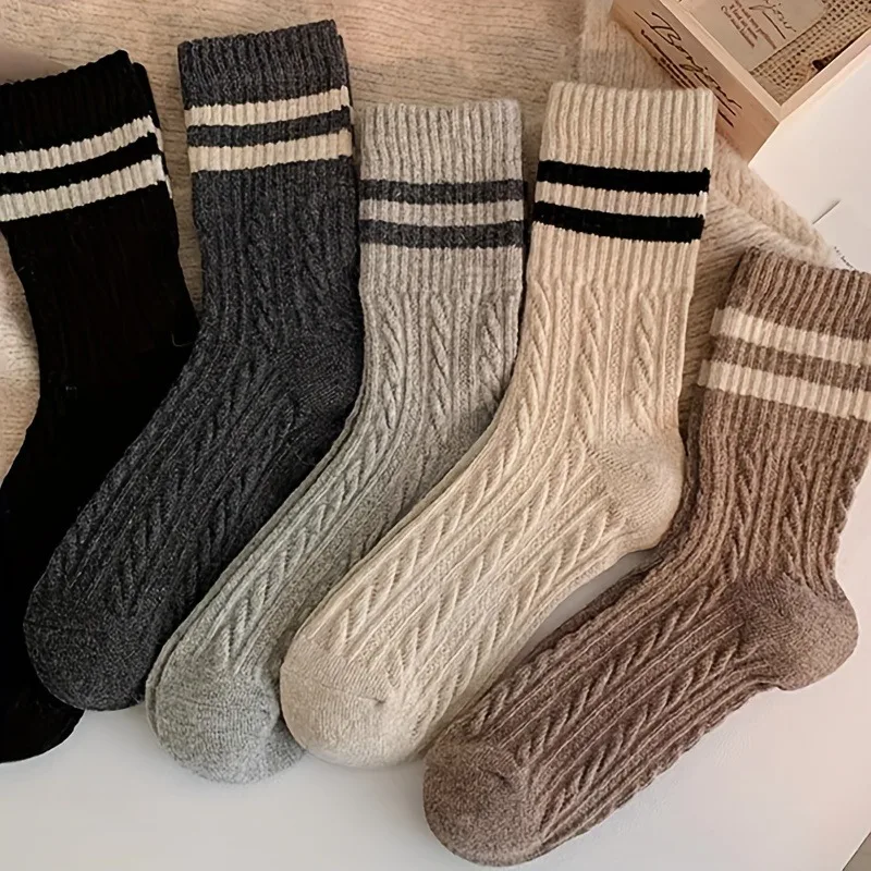 5-Pack Women's Mid-Calf Thick Warm Socks, Ins Trendy Japanese College Style Vintage Twisted Stripe Versatile Over-the-Calf Socks