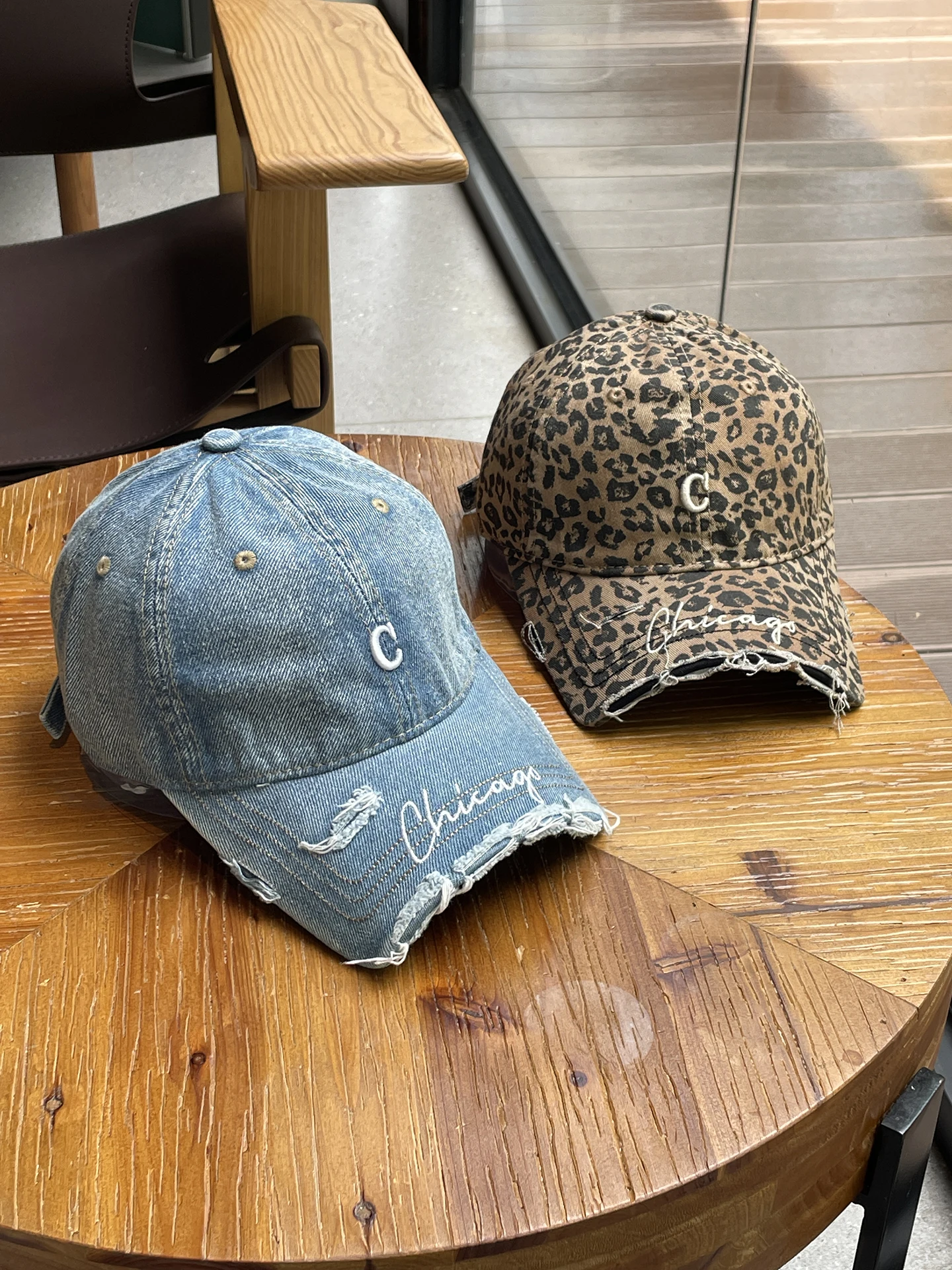 

Couple new letter embroidery baseball cap women wash cap men trendy