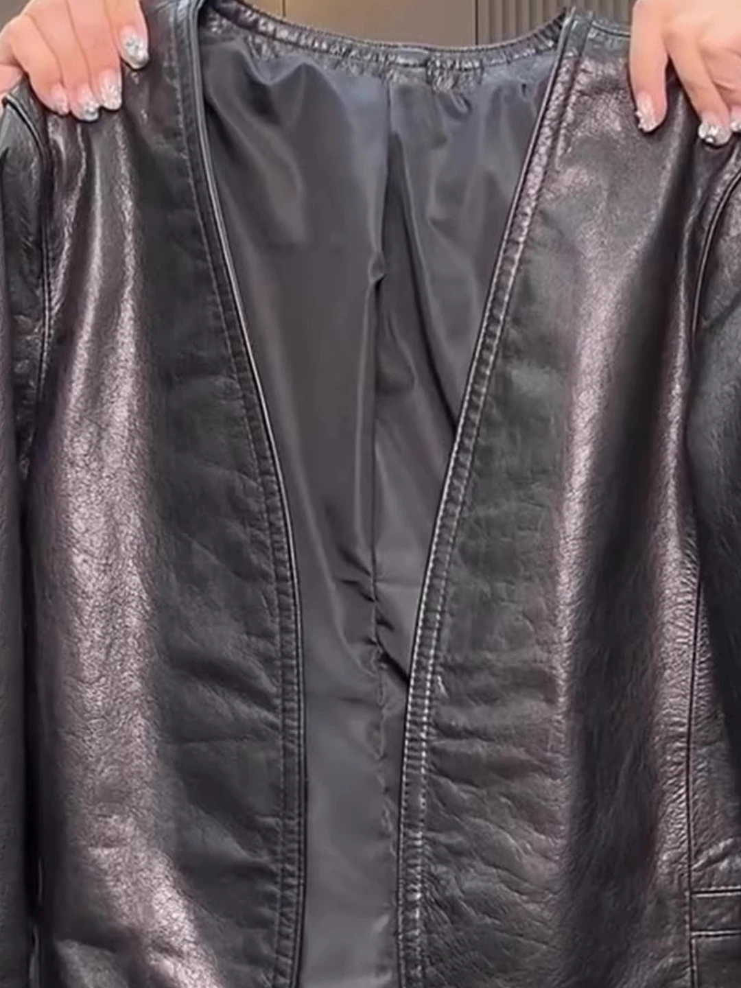 เสื้อแจ็คเก็ตหนัง Bla Long Sve รุ่นเรียบง่าย สไตล์อเนกประสงค์ เสื้อคลุมผู้หญิงทรงเข้ารูป ช่วยให้ดูผอมเพรียว เหมาะสำหรับใส่ทำงาน รุ่นใหม่ล่าสุดสำหรับฤดูใบไม้ร่วง