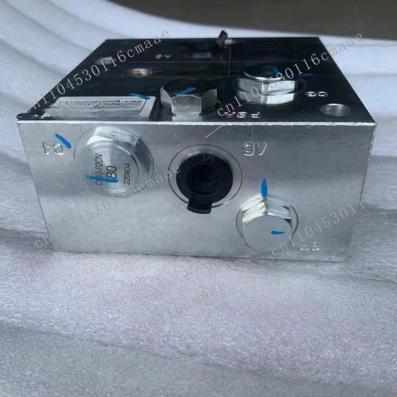 DH150W-7 Excavator Spare Parts Valve Brake pilot Supply 2420-9325A