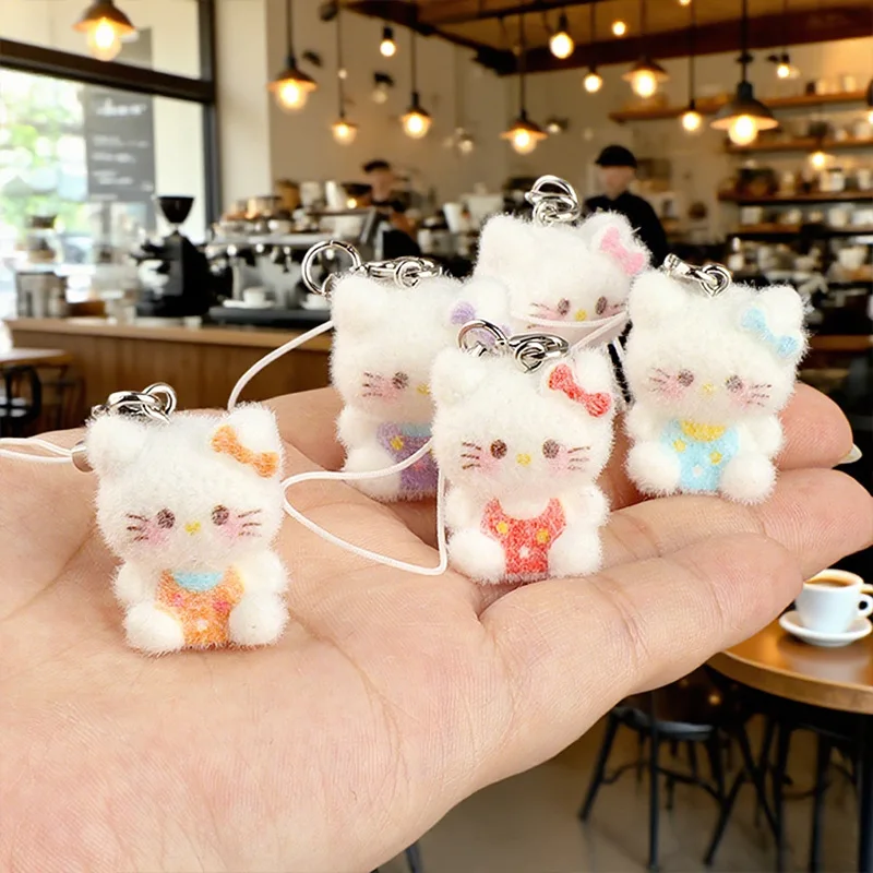 

5pcs Kawaii Flocking Hello Kitty Anime Mobile Phone Lanyard, Sanrio Keychain Accessories, Bag Pendants, Fashion Accessories