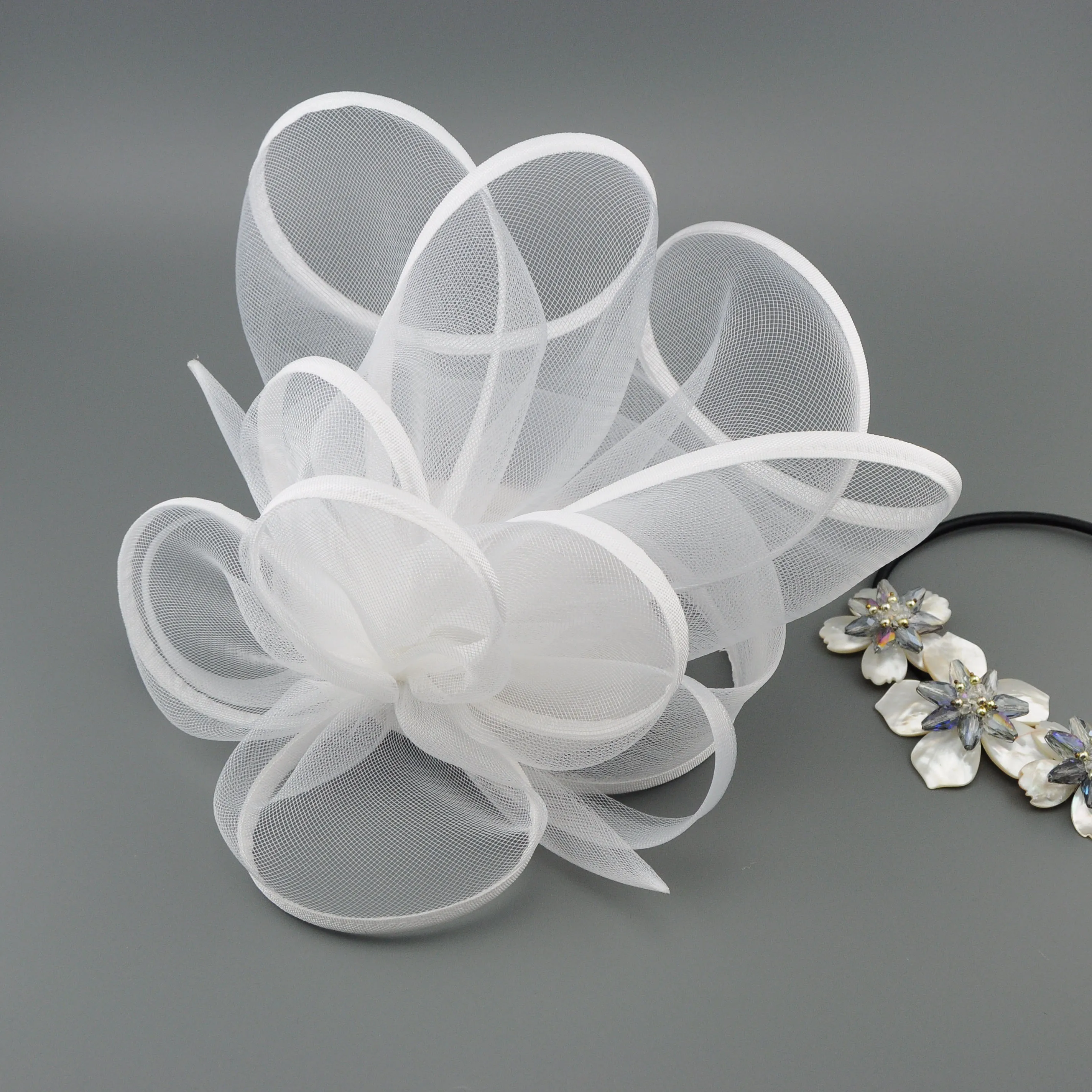 Tulle Flower Fascinator Hat Women, Floral Mesh Headpiece for Wedding Cocktail Party Horse Race, Vintage Exaggerated Feather Hair image 2
