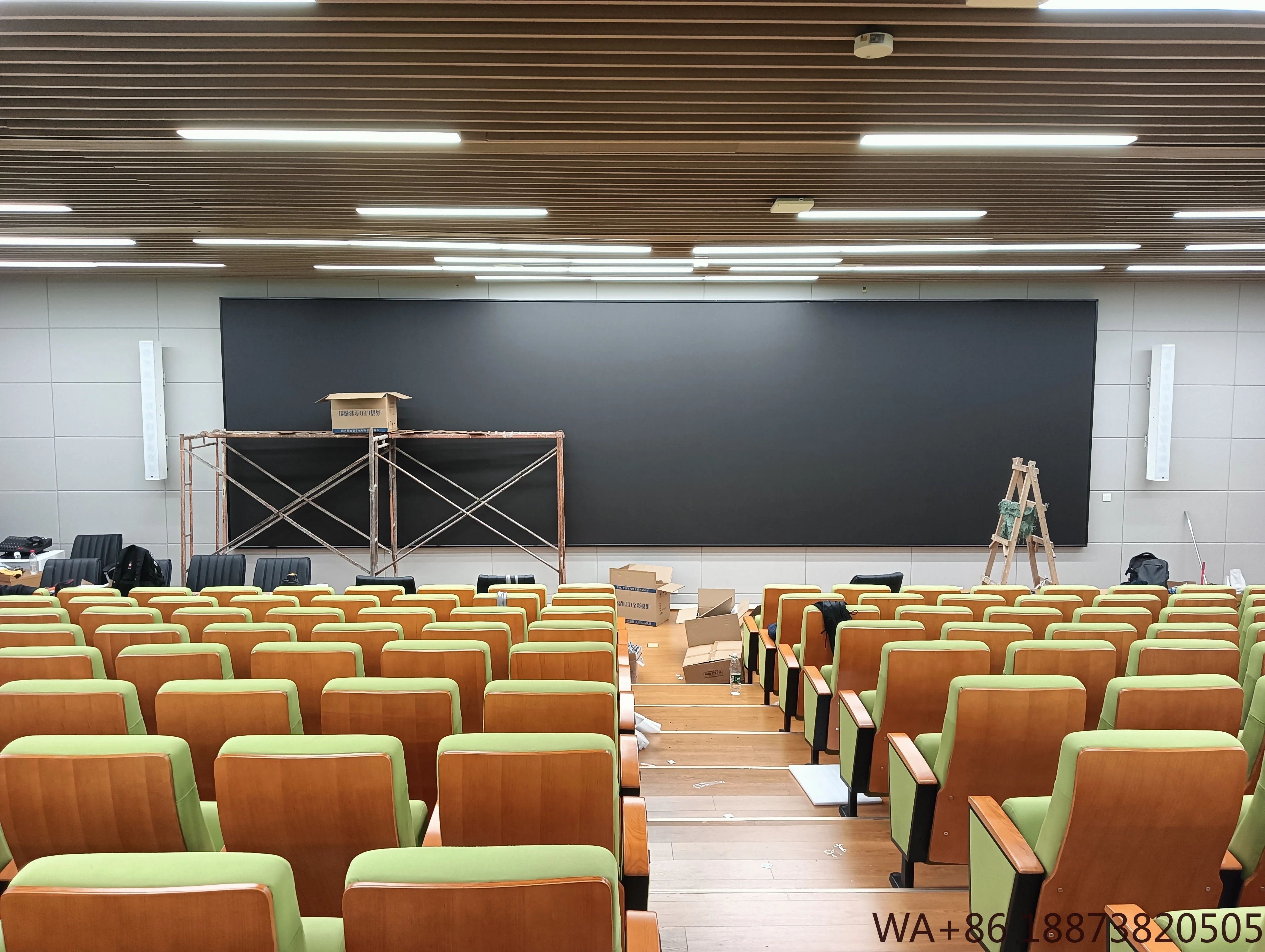 Display LED Sala de reuniões escolares Canyivision Tela interna colorida P2 Parede de vídeo Tela de 29 metros quadrados