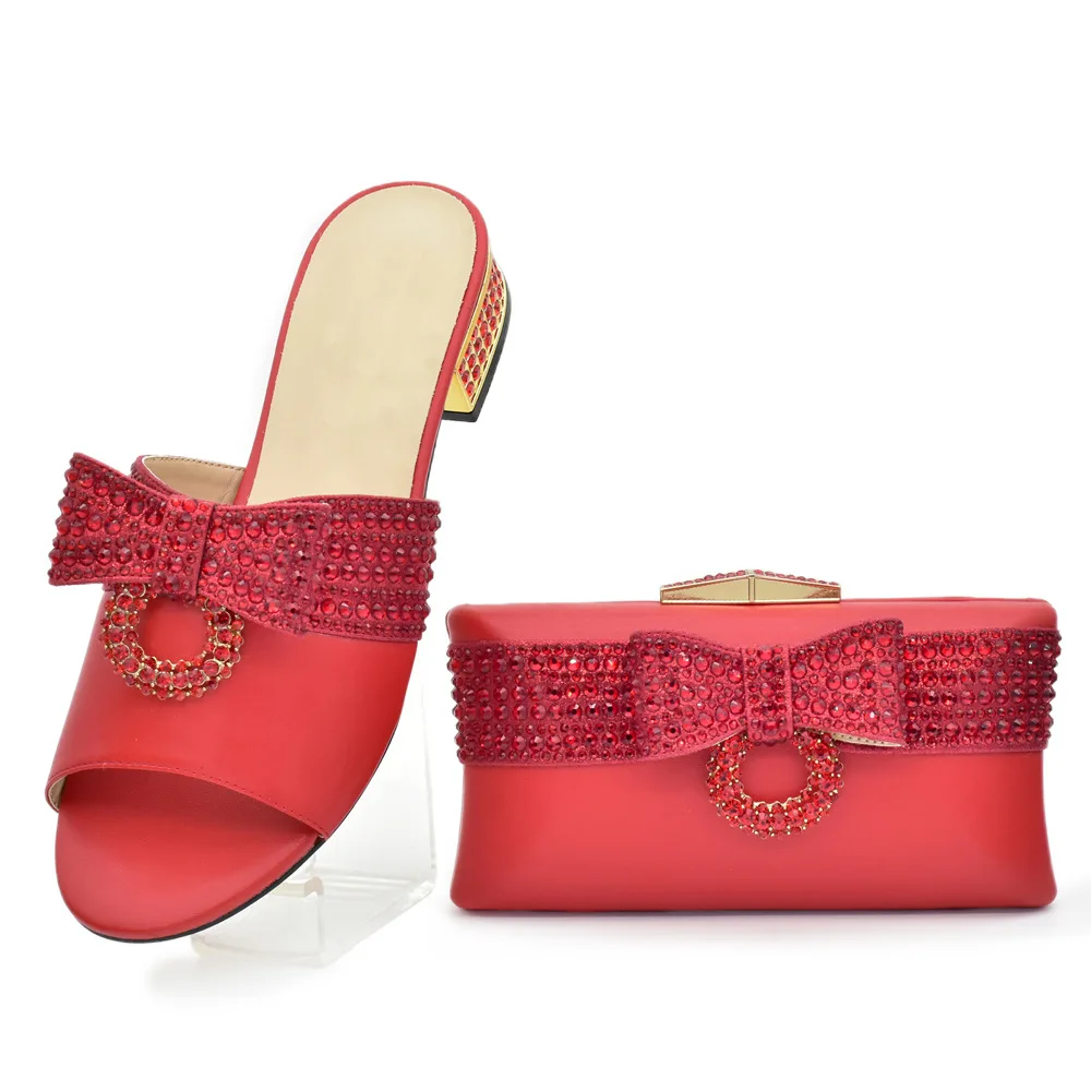 

Women's medium heel broken diamond round head cover wearing cool slippers with fashionable hot diamond dinner bag set