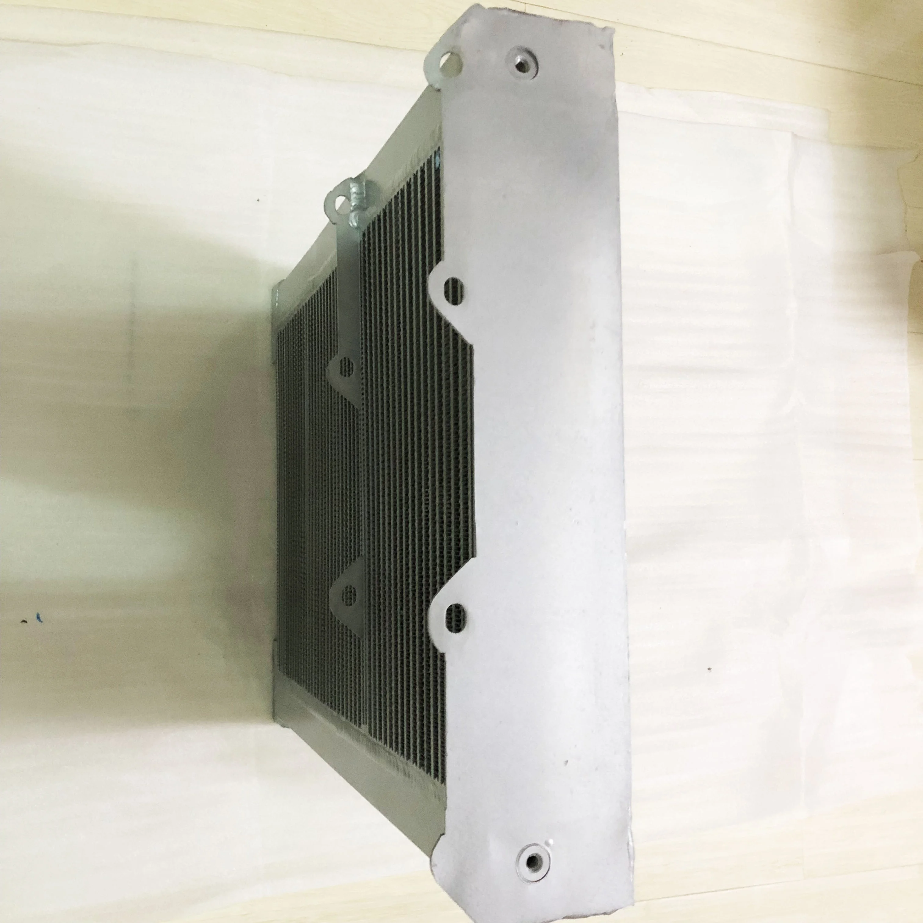 

BF6M1013 coolant cooler radiator 04259463 04251403